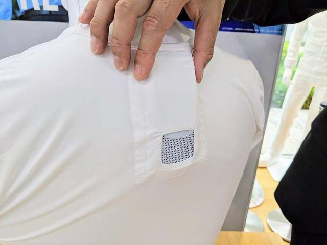 索尼人体外挂空调 仅重85克带身上就能实现冬暖夏凉