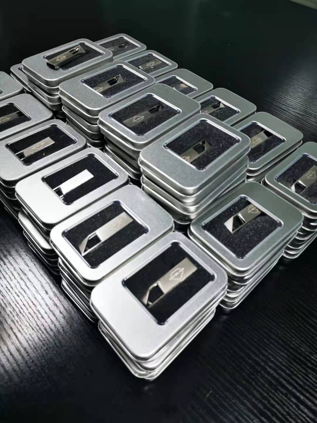 亿恩科技联合华为云扫码有礼 特价华为云服务器免费送